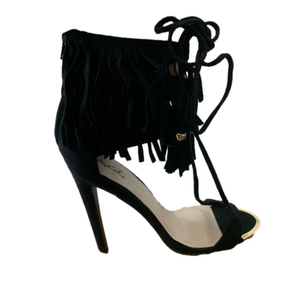 2/$30 QUPID Black Suede Fringe Tassel Strappy Wrap Heel Sandal Women’s Size 8 - Picture 5 of 9